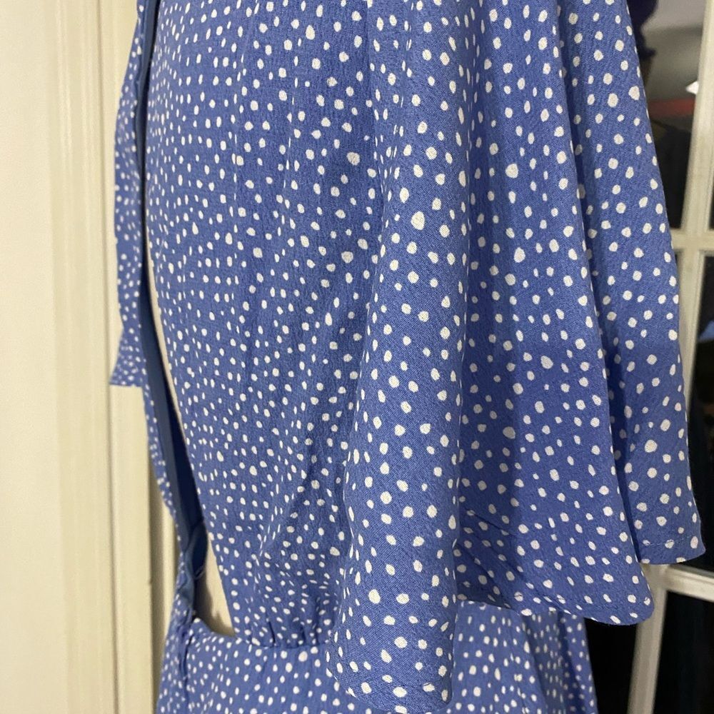 Gianni Bini Periwinkle Blue and White Polka Dot Dress - Size Medium - Picture 3 of 7